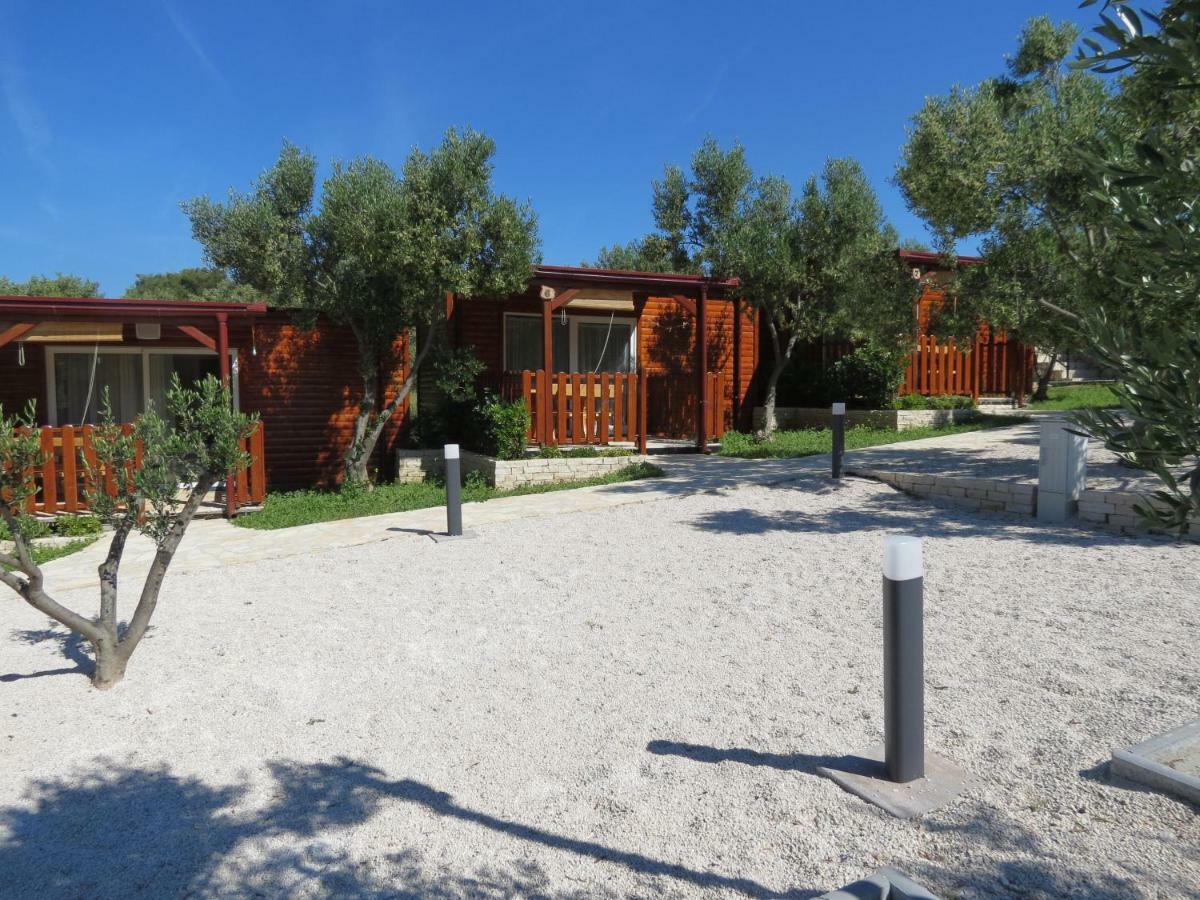 Campsite Kaya Pakostane Ngoại thất bức ảnh