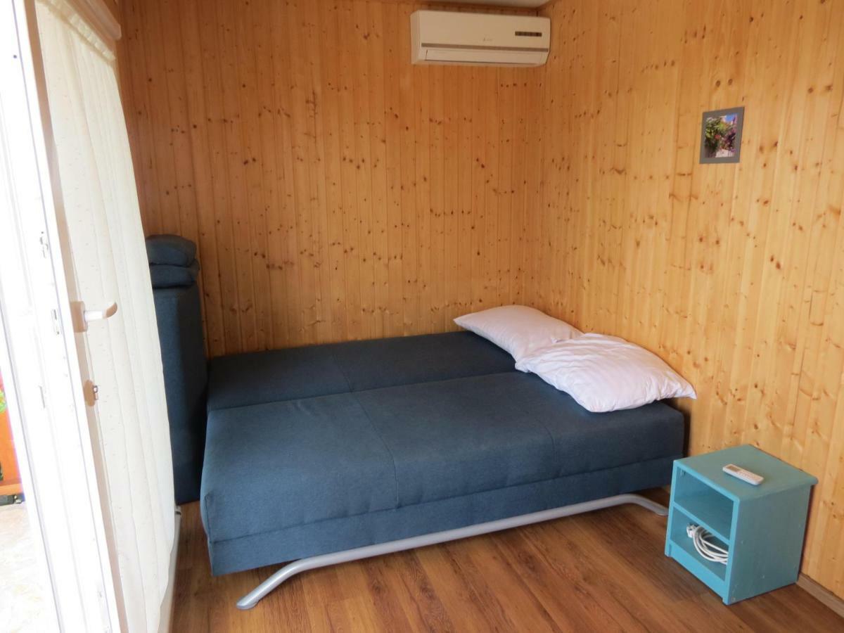 Campsite Kaya Pakostane Ngoại thất bức ảnh